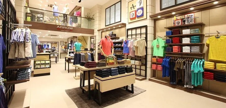 Interior de una tienda Arrow